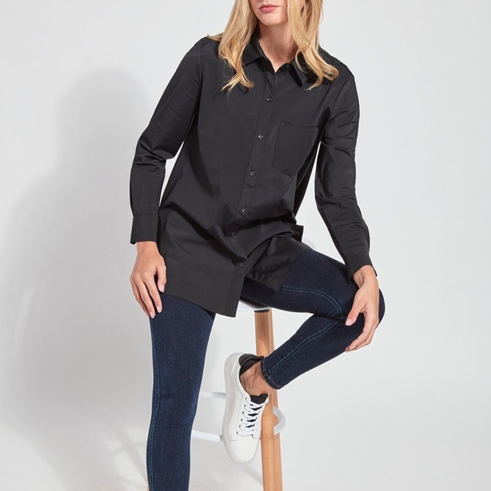 NWT Lysse Schiffer Button Down Tunic
